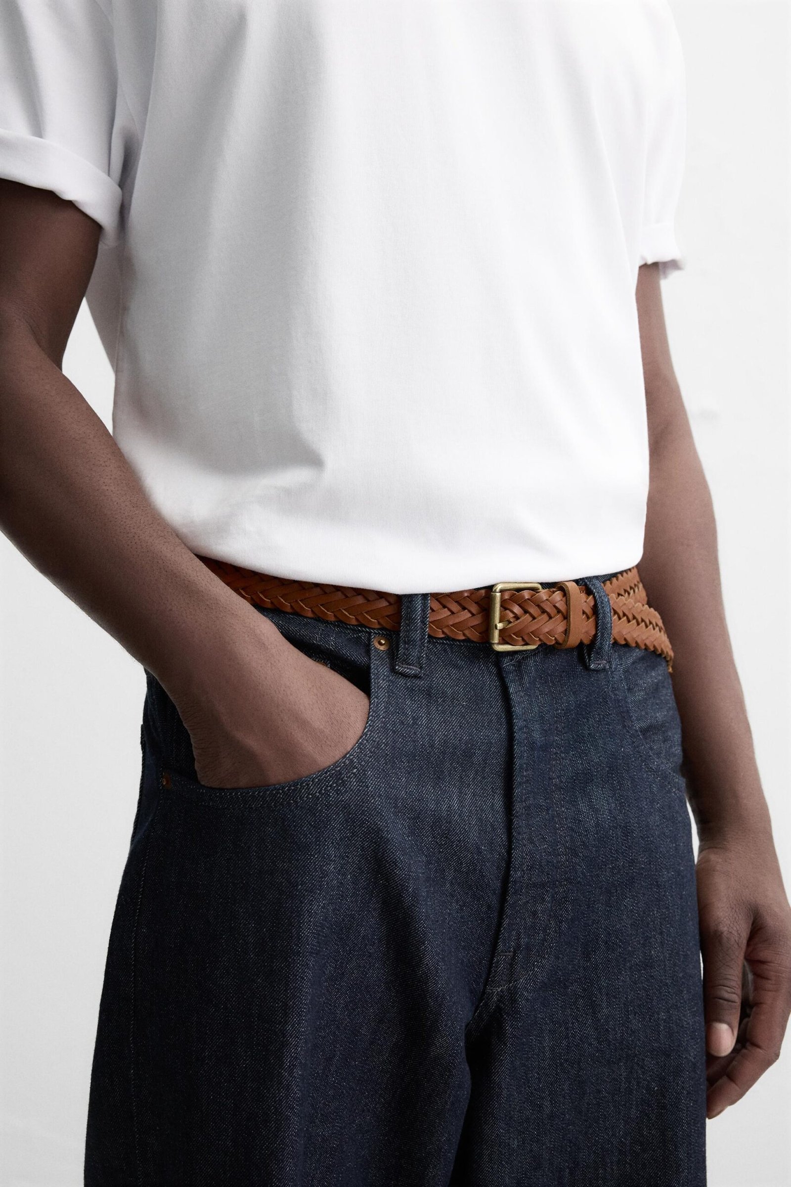 Limited Effect Leather Belt - Image 4